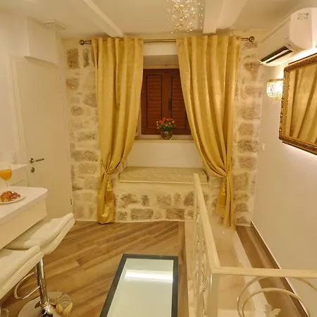 Madonna Della Strada A1 *